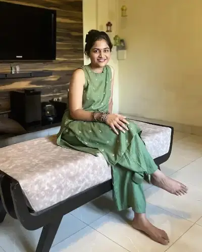 Call Girls Tral Cash On Delivery
