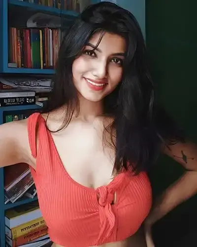 Escort Tral